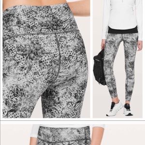 Lululemon Wunder Under High-Rise